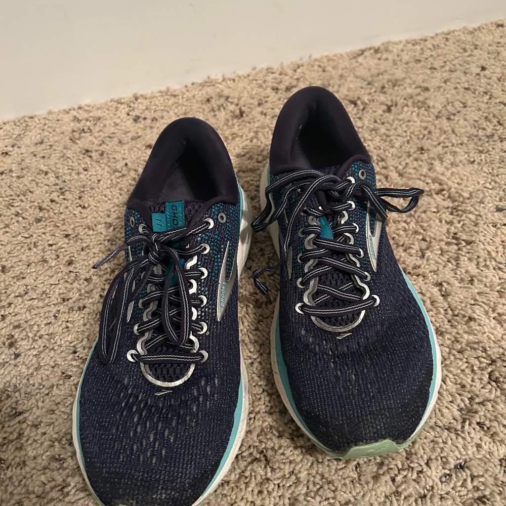 Women's Navy and Teal Athletic Shoes